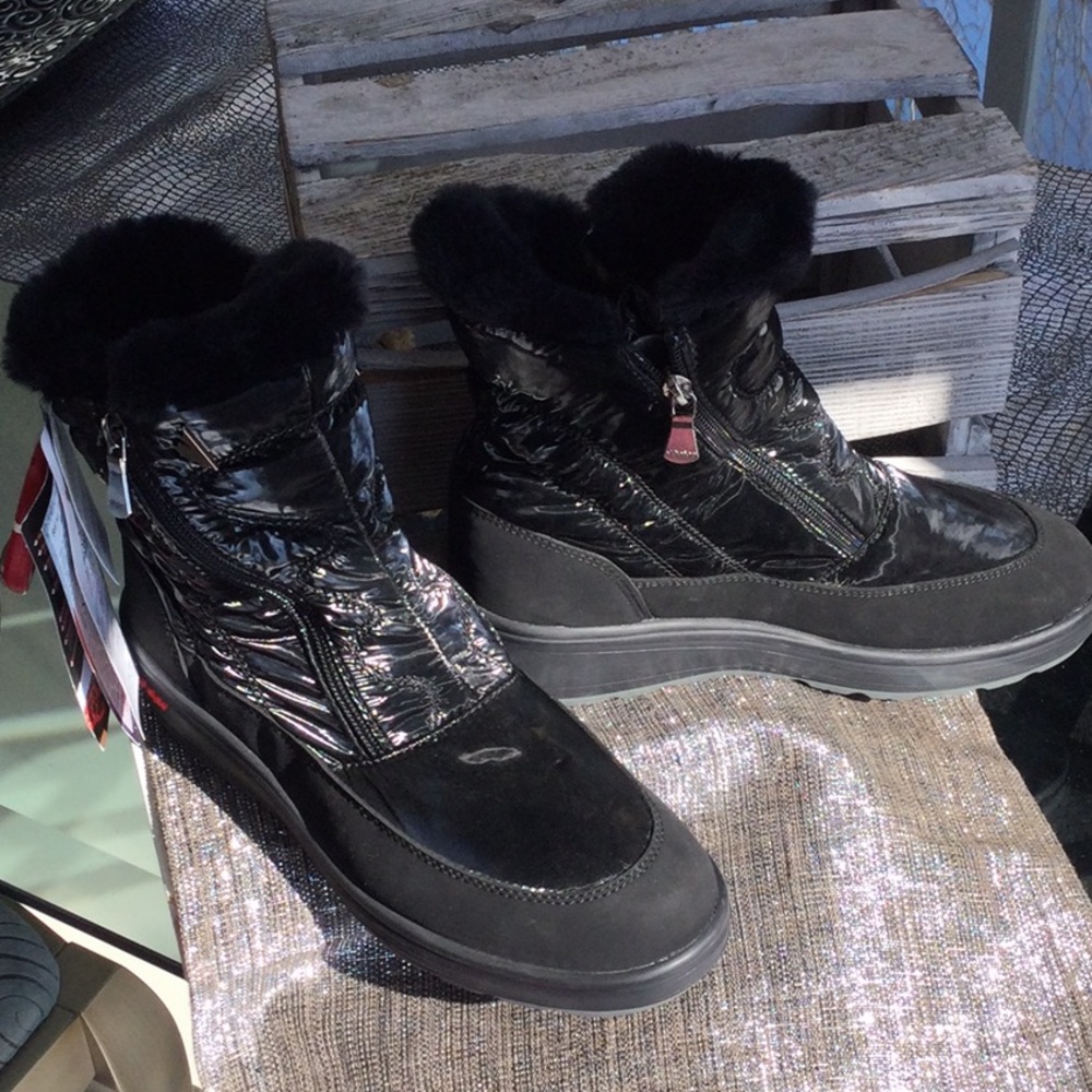 Pajar Black Fur-Trim Winter Boots